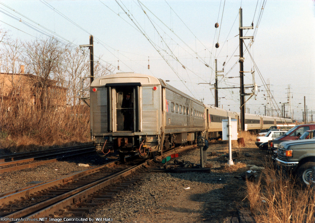 NJT Comet IB Coach 522x